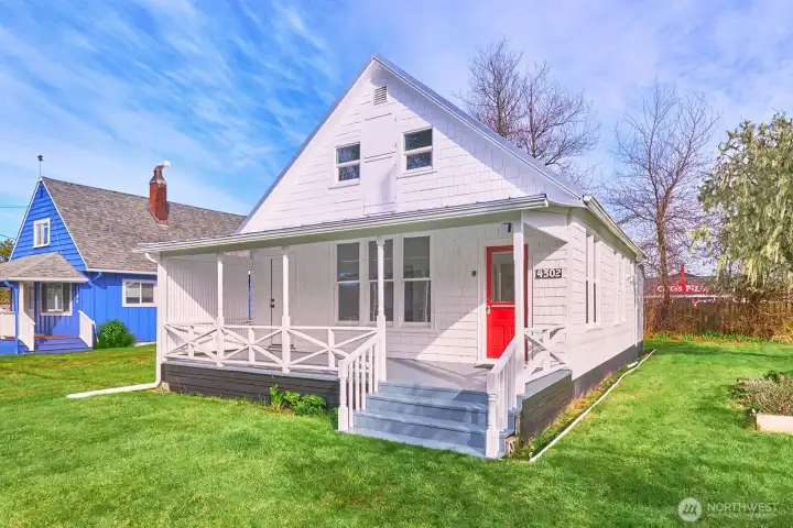 Classic Seaview cottage