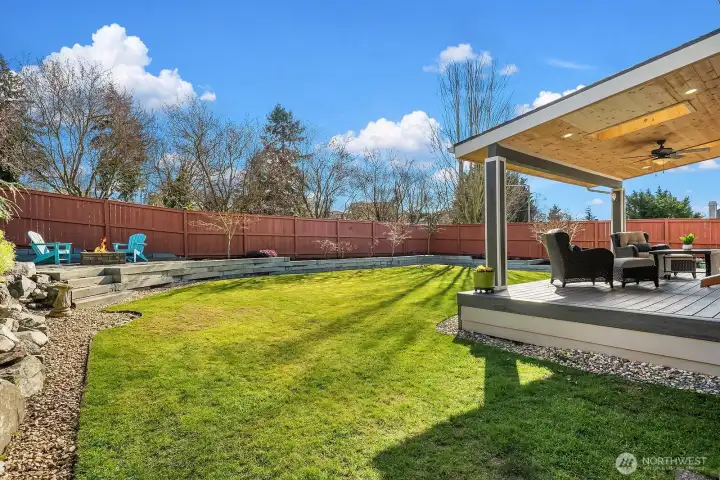 Anotherf view of fenced backyard.