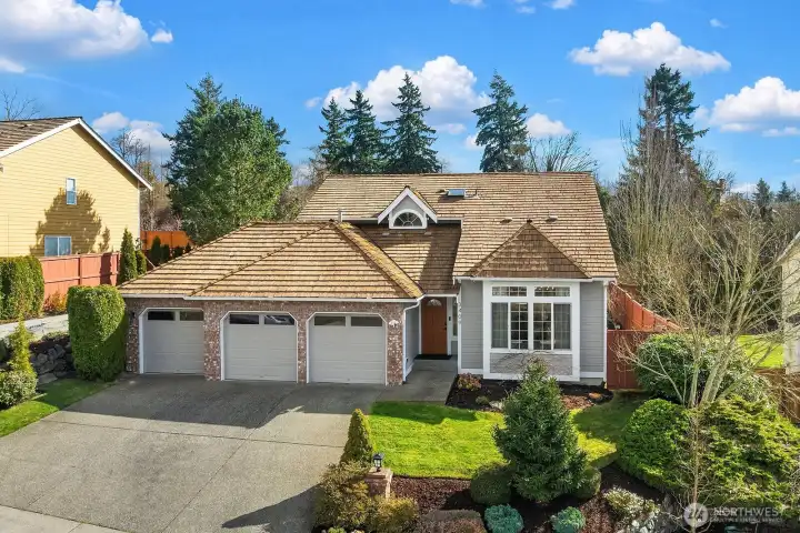 Another view of the front.