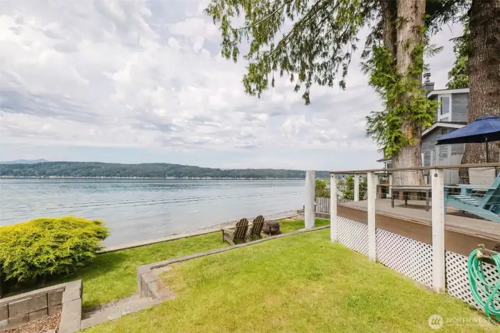 Side yard Access to Deck, Lower yard, and Beach