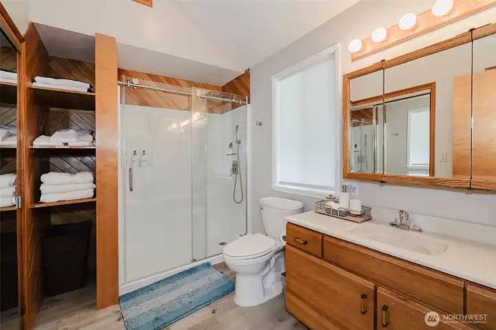 3/4 Bath