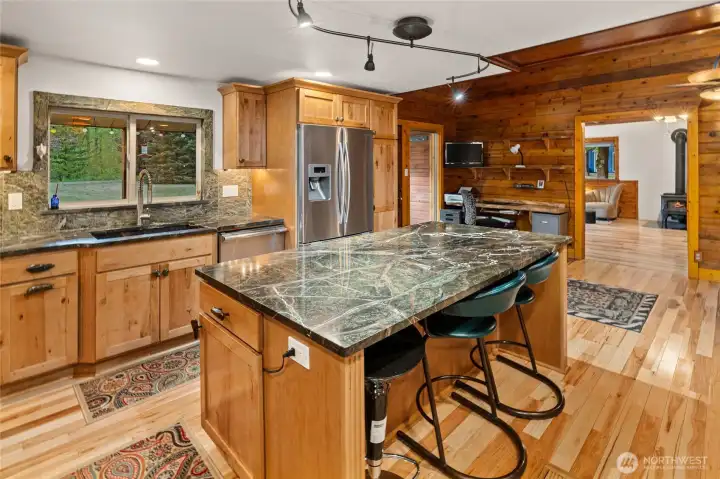 Beautiful veined Island Granite, Large farm sink and built in desk area Beautiful veined Island Granite, Large farm sink and built in desk area