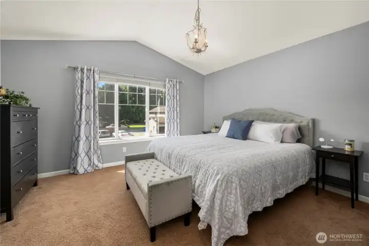 Primary Suite with Vaulted Ceiilings.