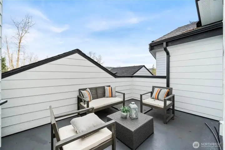 Roof top deck with Infratech heater