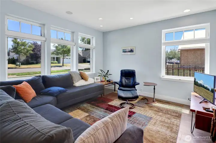 Comfortable and welcoming, the living room is an ideal place to relax, whether you're curling up with a book or catching your favorite show.