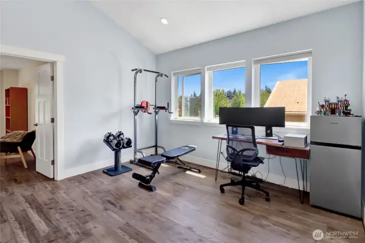 The upstairs family area offers endless possibilities — create a home gym, dedicated workspace, gaming zone, play area, or a flexible space tailored to fit your lifestyle.