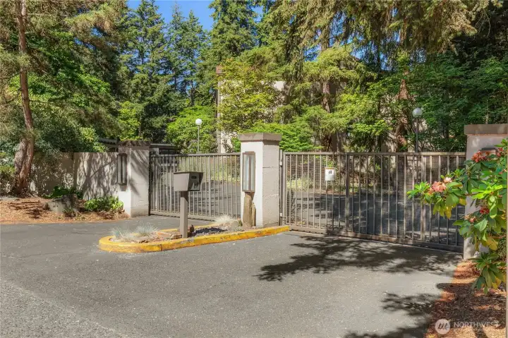 Gated Entrance / Exits Gated Entrance / Exits