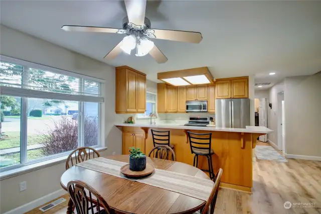 Dining area flows into kitchen