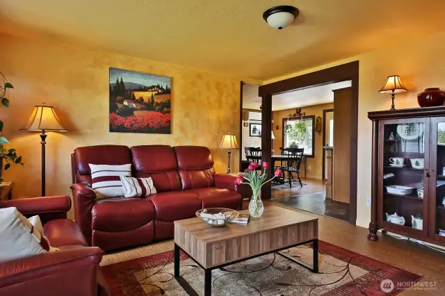 Front living area off of kitchen