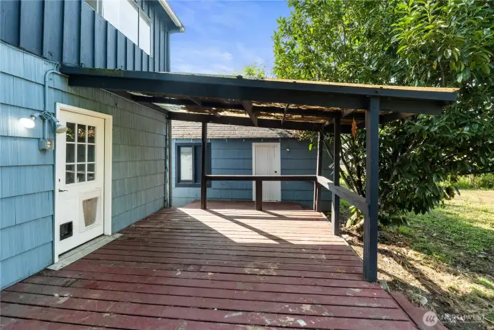 Partial covered back deck