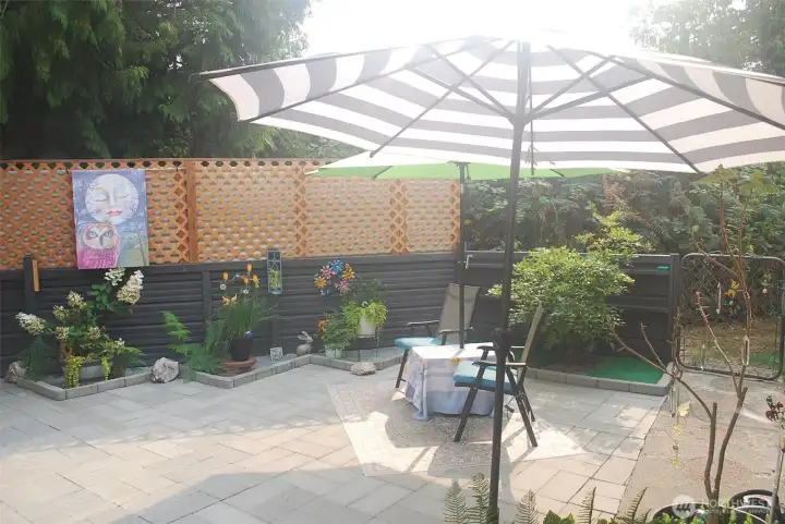 Secluded back yard
