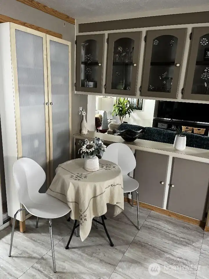 Cute Eating Space