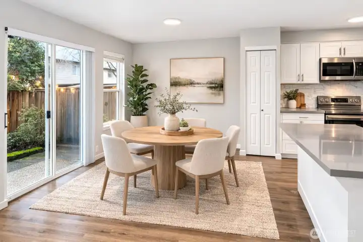 This photo has been virtually staged.