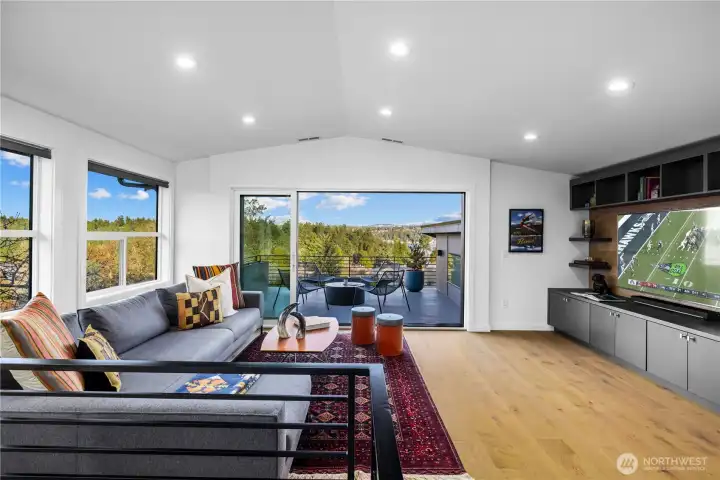 3rd Floor Media Room