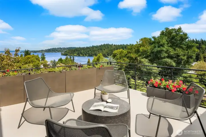 3rd Floor Deck off of the Media Room