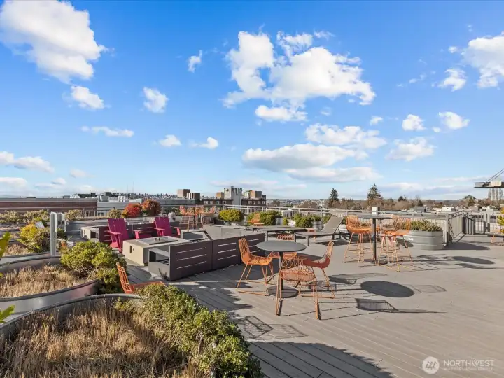 Firepit, western-view hangout