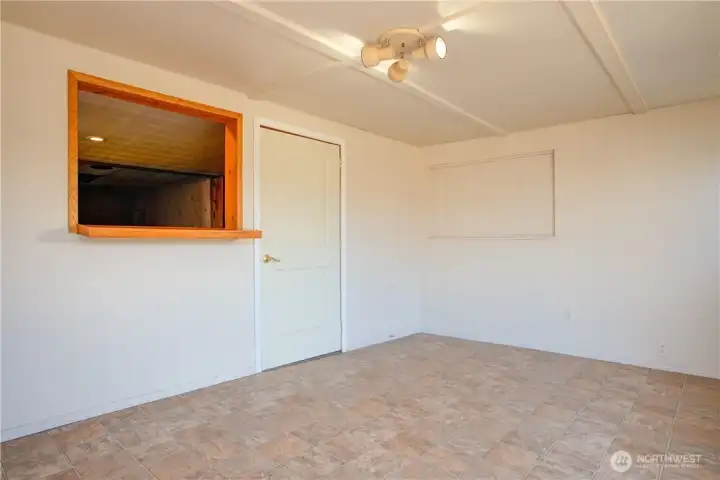 Sunroom off of kitchen
