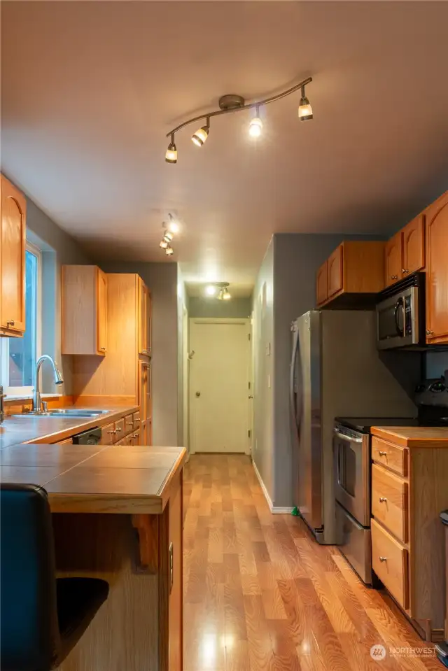 Spacious kitchen with eating space