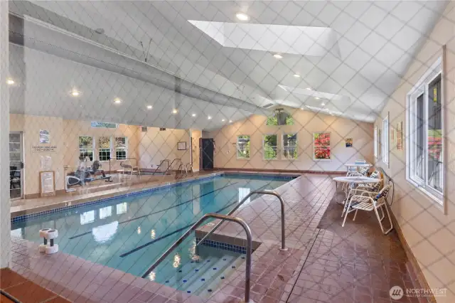 Enjoy year-round relaxation and wellness in the community’s heated indoor pool and spa. Located in the Lakeview Meadows 55+ community in Lacey, WA, this amenity-rich clubhouse also features fitness equipment and lounge seating—perfect for an active lifestyle.
