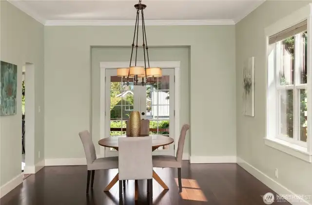 Main Dining