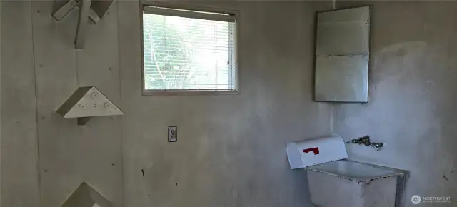 Utility/Mud Room