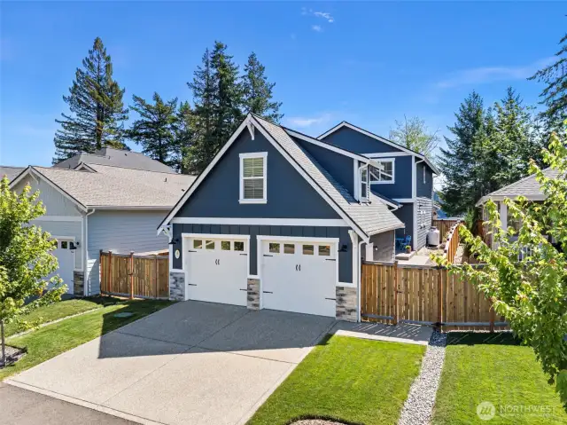 This home is truly a beauty and has been well cared for.  The seller wished they could just pick it up and move it to their new town.  We know you will enjoy owning this home and the lovely surrounding neighbors!