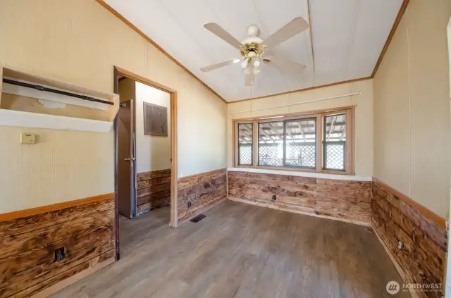 Office/Dining area