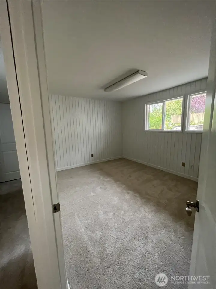 Downstairs non-conforming 4th bedroom.