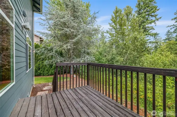 Private side patio for morning coffee or unwinding.