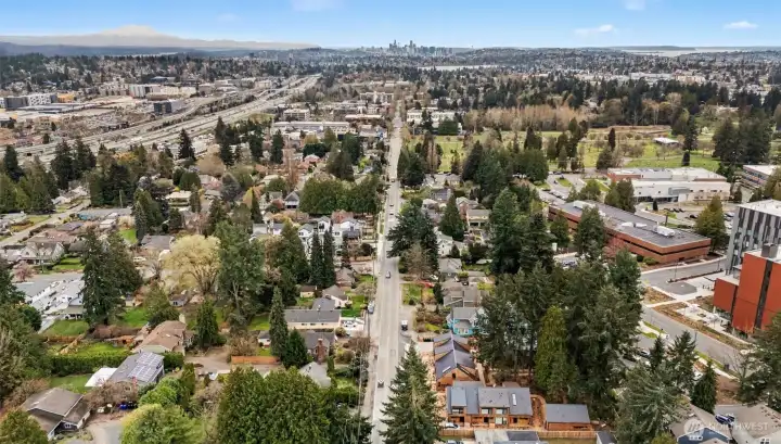 Unbeatable location close to light rail, freeways and amenities.