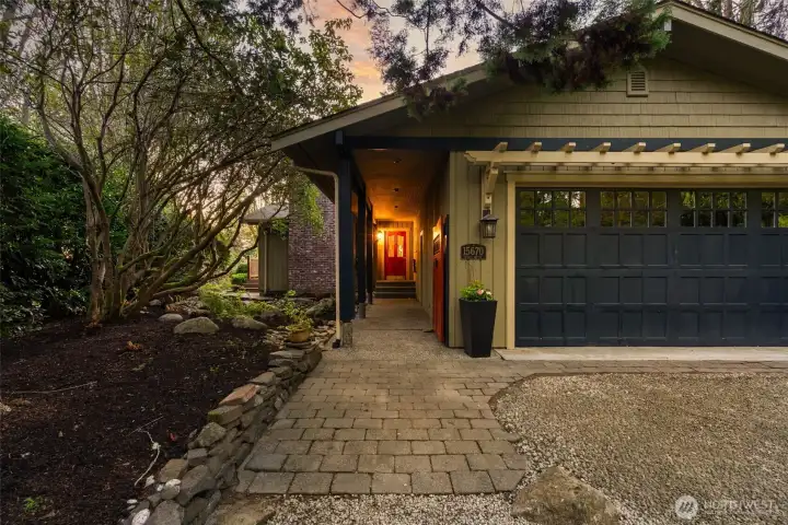 Dawn view to the front door.