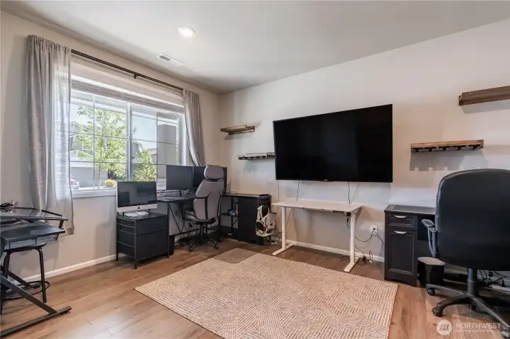 Main floor office/den