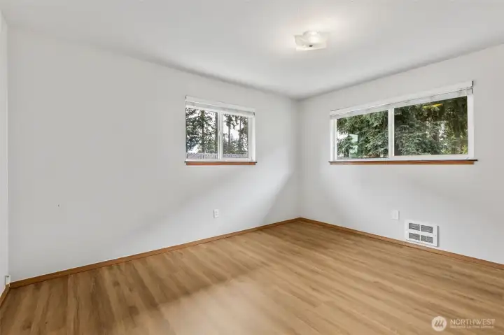 Large Bedroom #2