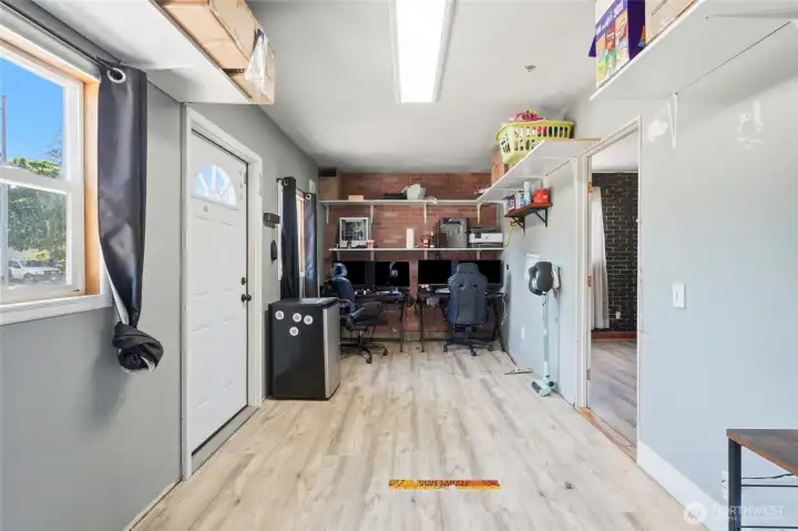 Office Space off the Primary/Bonus Room