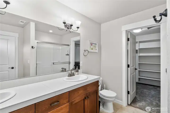 Primary bath