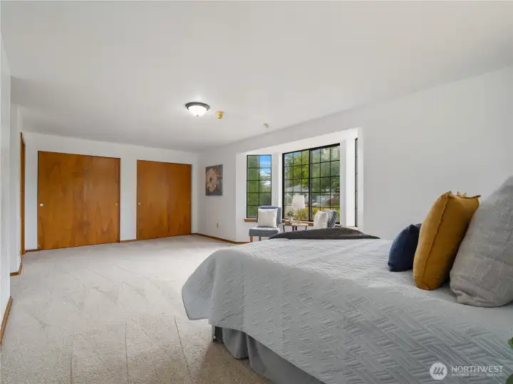 Exceptional Closet Space Exceptional Closet Space