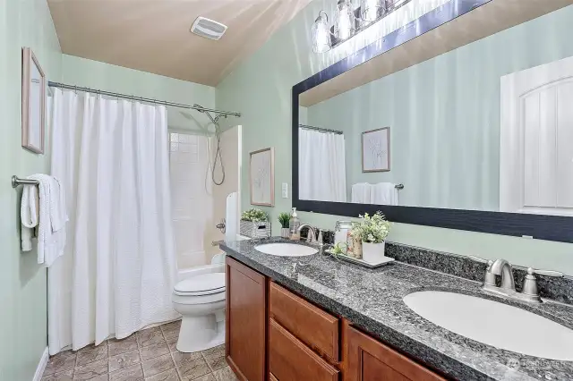 Oversized bath on 2nd level.