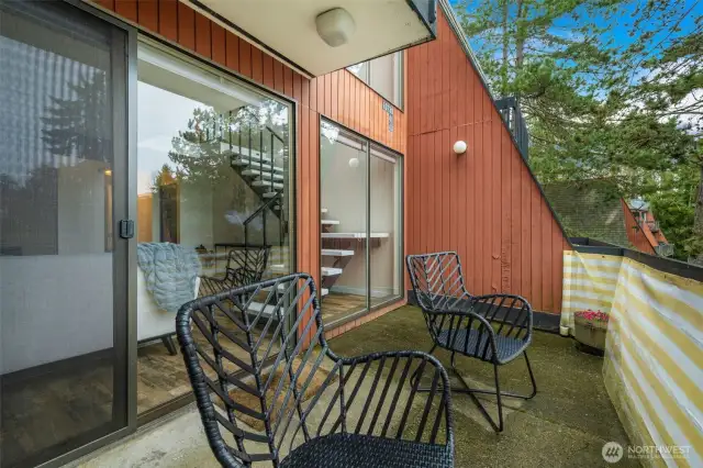 Spacious Deck Main Level