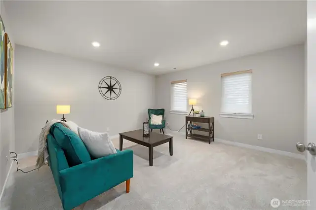 BONUS ROOM! Endless enjoyment to be had! From an office to a game room! Make it your own!