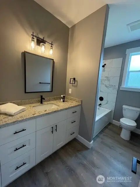 FRONT BATH VIEW 2