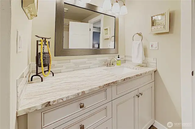 Master bath vanity with granite countertop