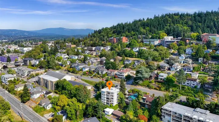 Located in the South Hill neighborhood this home gives you all there is to offer of living in the Bellingham area, location and views are incredible!