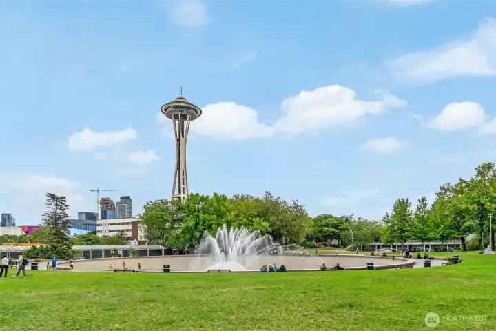 Concerts, festivals, museums, the International Fountain and Space needle are just around the corner at the Seattle Center