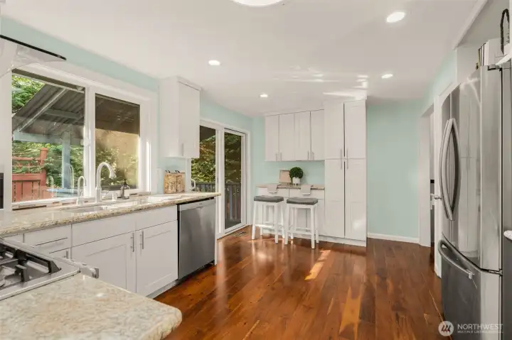 Secondary breakfast bar or coffee bar.