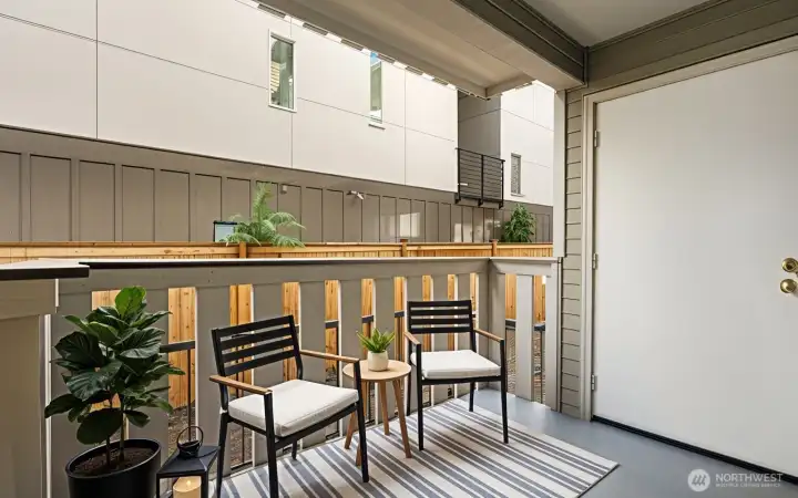 Deck has been Virtually Staged