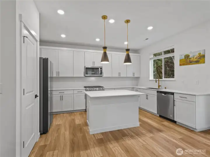 The kitchen is light & bright and is ready for your touches to make it your own.