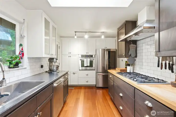 Stainless steel appliances throughout give the kitchen a clean, cohesive look that holds up. Stainless steel appliances throughout give the kitchen a clean, cohesive look that holds up.
