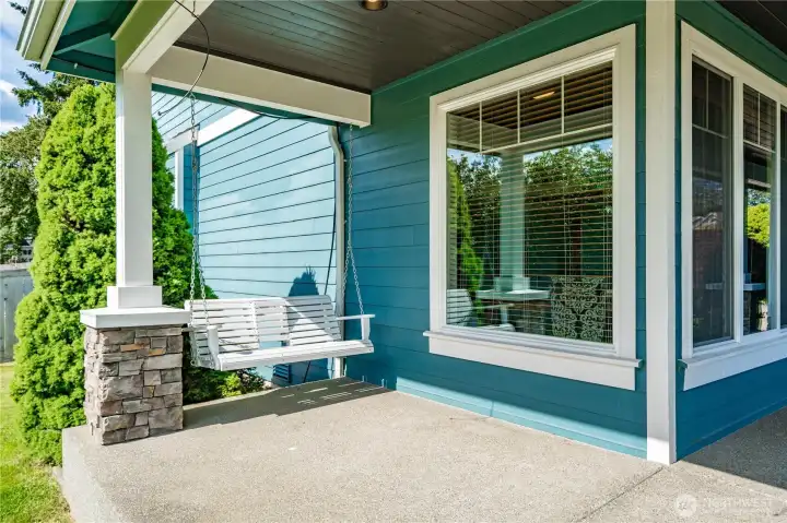 Wrap around porch with beautiful Mt. Rainier views Wrap around porch with beautiful Mt. Rainier views