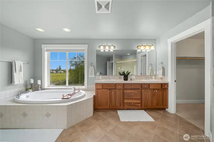5pc Primary bath 5pc Primary bath