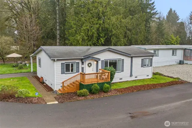 Crisp and charming—you'll love the peace and quiet of the home's location.